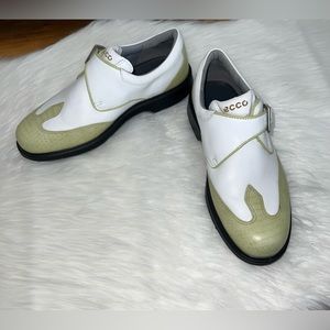 ECCO Womens Golf  White/Green Croc Pattern Leather Wing Tip Monk Buckle 38/7-7.5